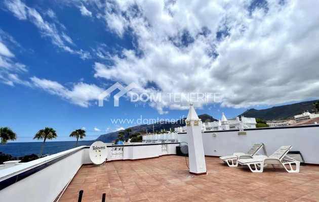 Alquiler a largo plazo - Chalet adosado -
Guía de Isora  - Playa La Arena