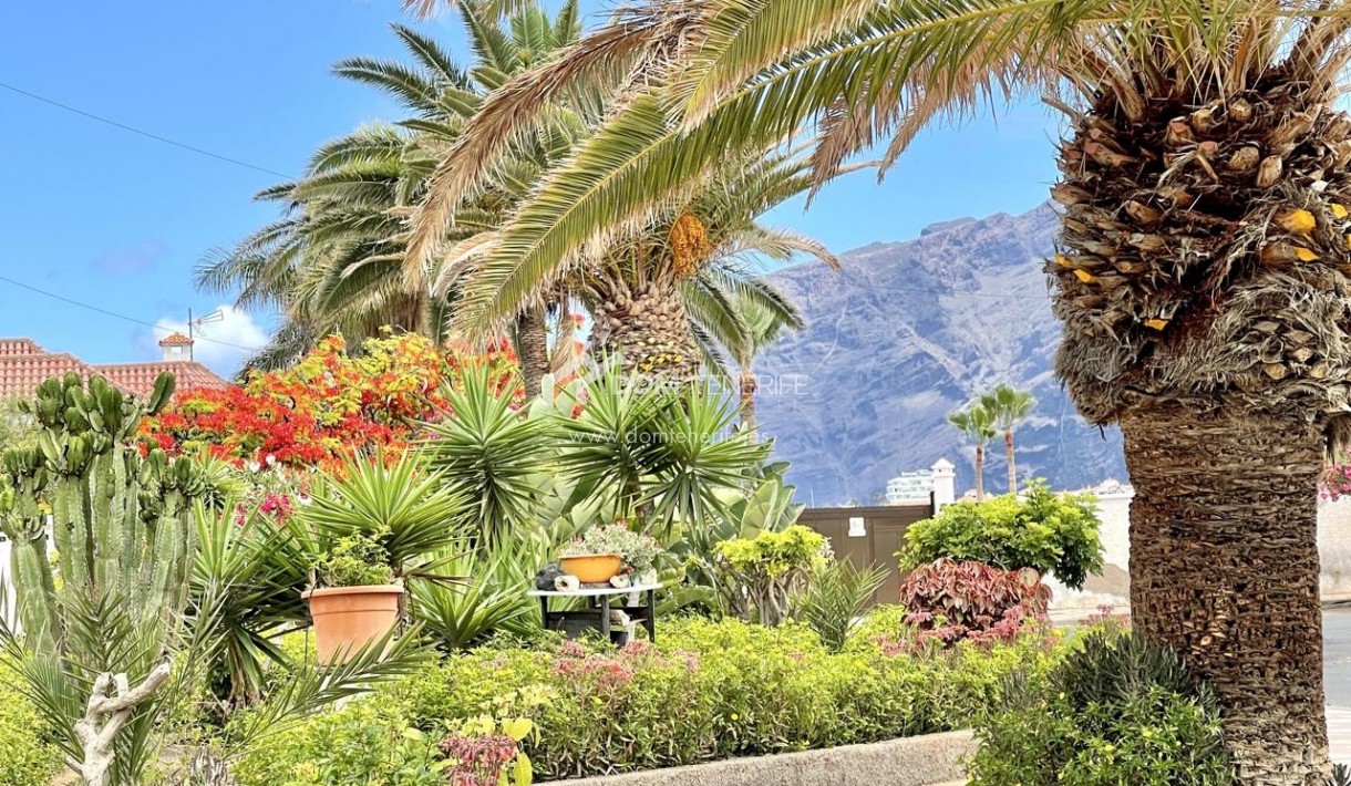 Alquiler a largo plazo - Chalet adosado -
Guía de Isora  - Playa La Arena