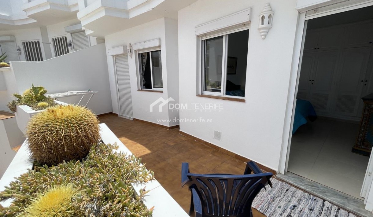 Alquiler a largo plazo - Chalet adosado -
Guía de Isora  - Playa La Arena