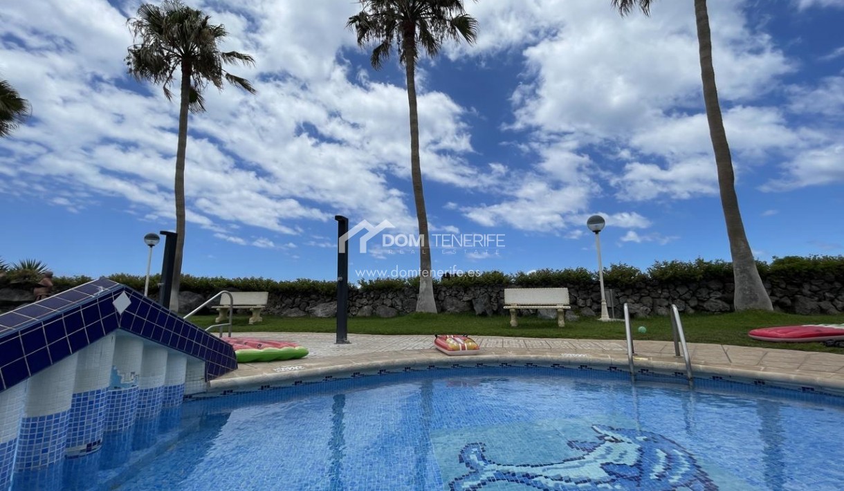 Alquiler a largo plazo - Chalet adosado -
Guía de Isora  - Playa La Arena