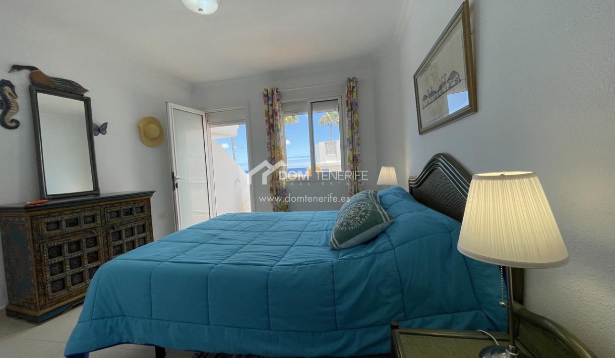 Alquiler a largo plazo - Chalet adosado -
Guía de Isora  - Playa La Arena