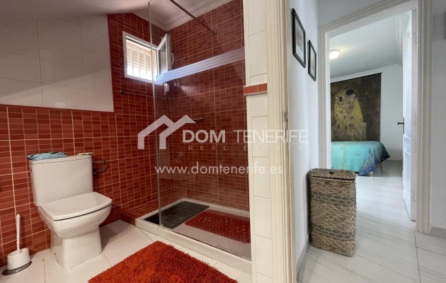 Alquiler a largo plazo - Chalet adosado -
Guía de Isora  - Playa La Arena