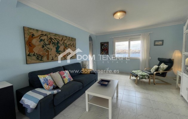 Alquiler a largo plazo - Chalet adosado -
Guía de Isora  - Playa La Arena