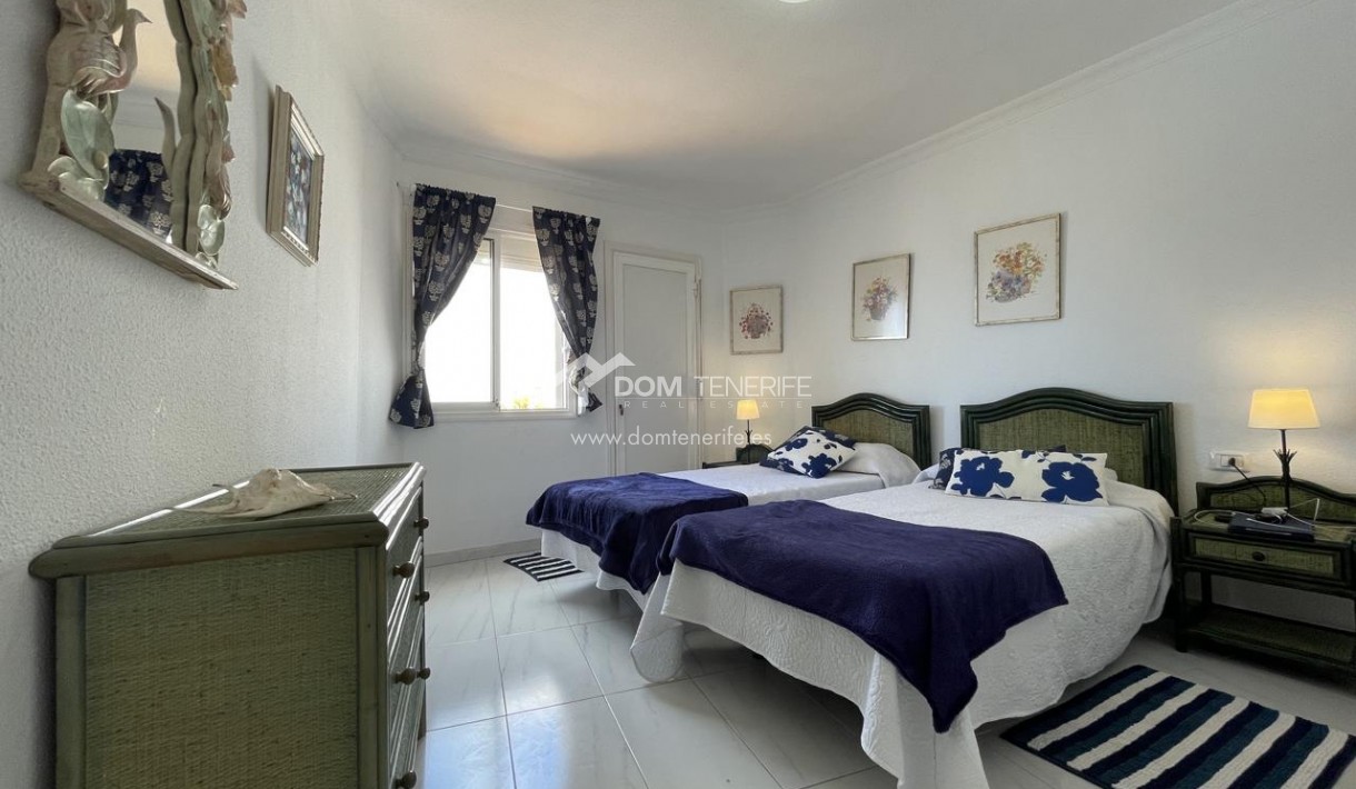 Alquiler a largo plazo - Chalet adosado -
Guía de Isora  - Playa La Arena