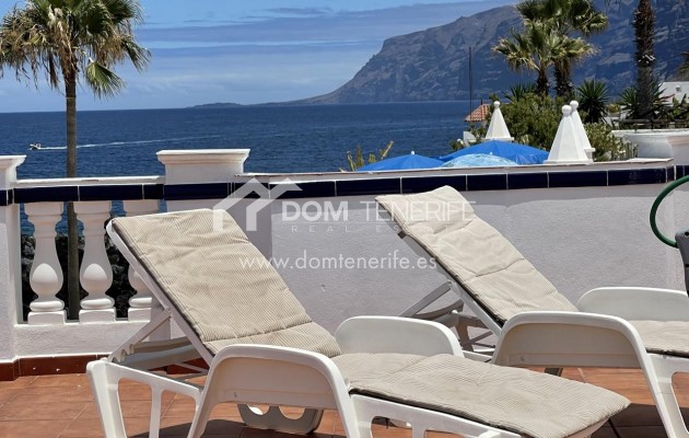 Alquiler a largo plazo - Chalet adosado -
Guía de Isora  - Playa La Arena