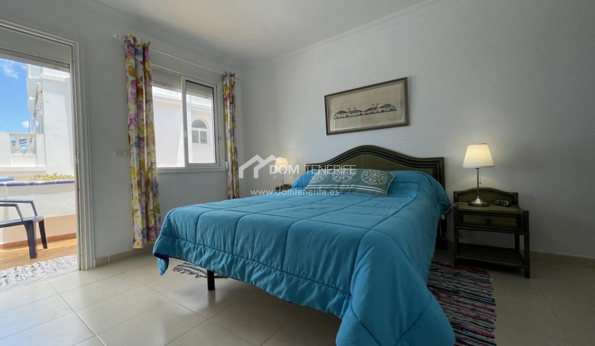 Alquiler a largo plazo - Chalet adosado -
Guía de Isora  - Playa La Arena