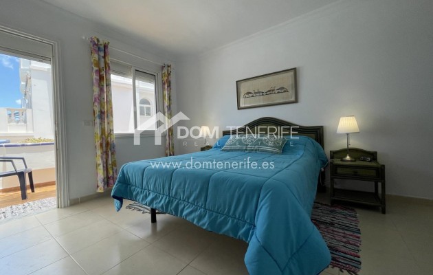 Alquiler a largo plazo - Chalet adosado -
Guía de Isora  - Playa La Arena