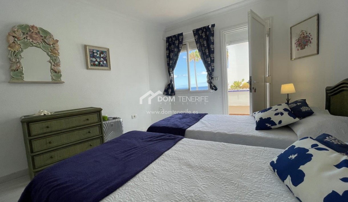 Alquiler a largo plazo - Chalet adosado -
Guía de Isora  - Playa La Arena