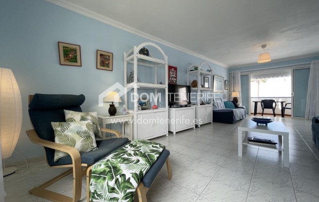 Alquiler a largo plazo - Chalet adosado -
Guía de Isora  - Playa La Arena