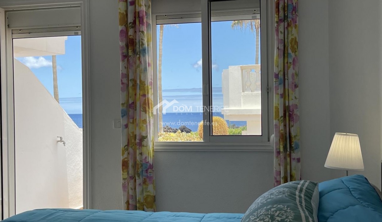 Alquiler a largo plazo - Chalet adosado -
Guía de Isora  - Playa La Arena