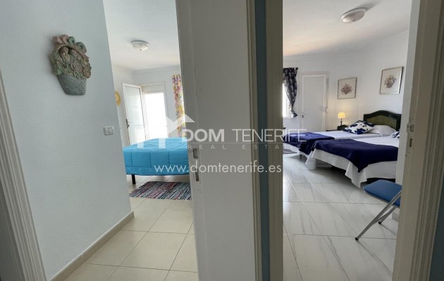 Alquiler a largo plazo - Chalet adosado -
Guía de Isora  - Playa La Arena