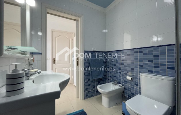 Alquiler a largo plazo - Chalet adosado -
Guía de Isora  - Playa La Arena