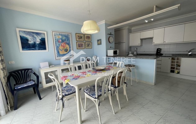 Alquiler a largo plazo - Chalet adosado -
Guía de Isora  - Playa La Arena