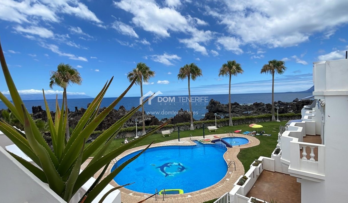 Alquiler a largo plazo - Chalet adosado -
Guía de Isora  - Playa La Arena