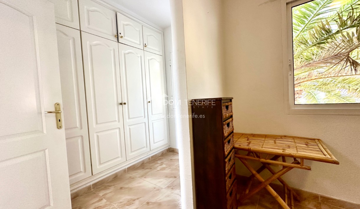 Long term rent - Townhouse -
Adeje - Roque del Conde